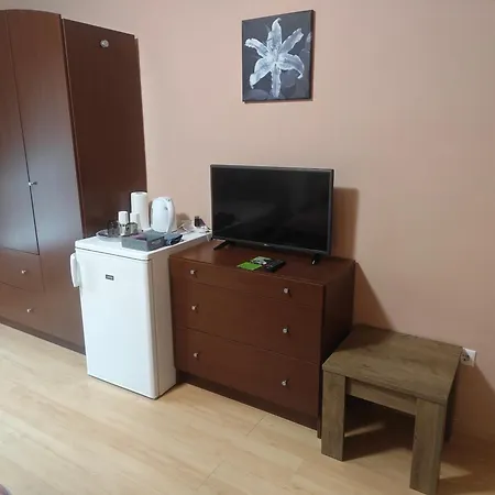 Guest house Ladver