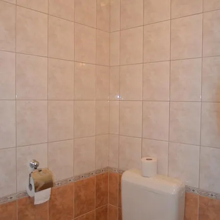 招待所 Ladver Hévíz