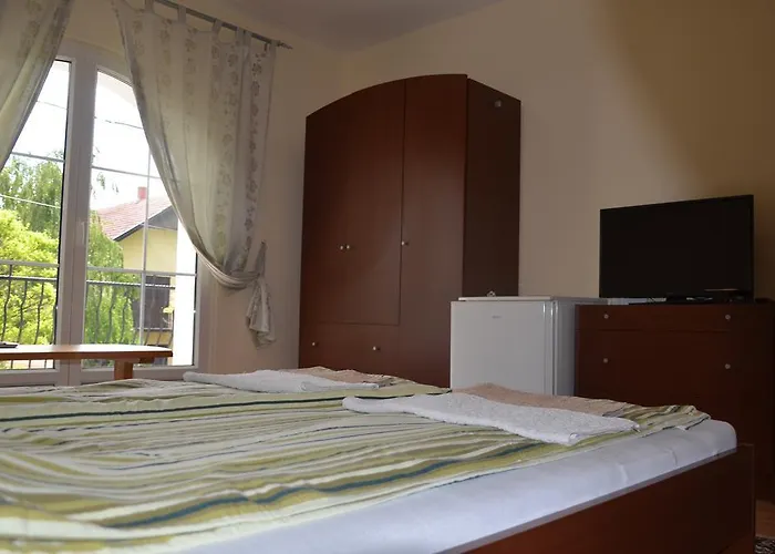 Konukevi Ladver 3*